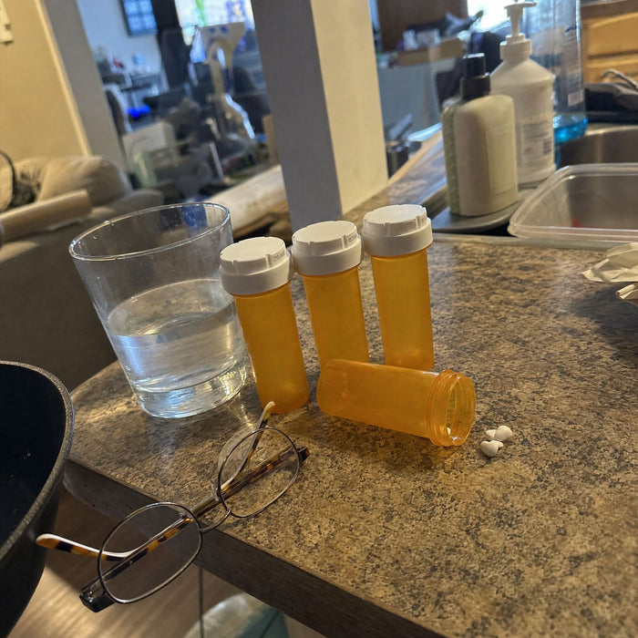 Pills and joint supplements